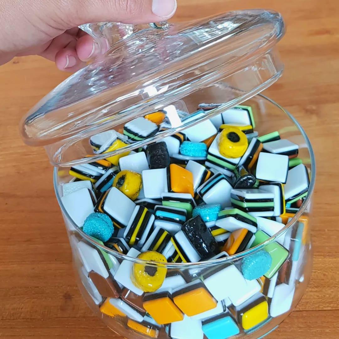Maak zelf glazen Engelse dropjes! — foto 1