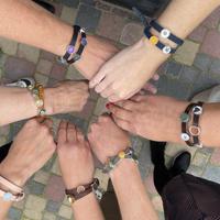 Sieraad maken: cuioi armband met cabochons