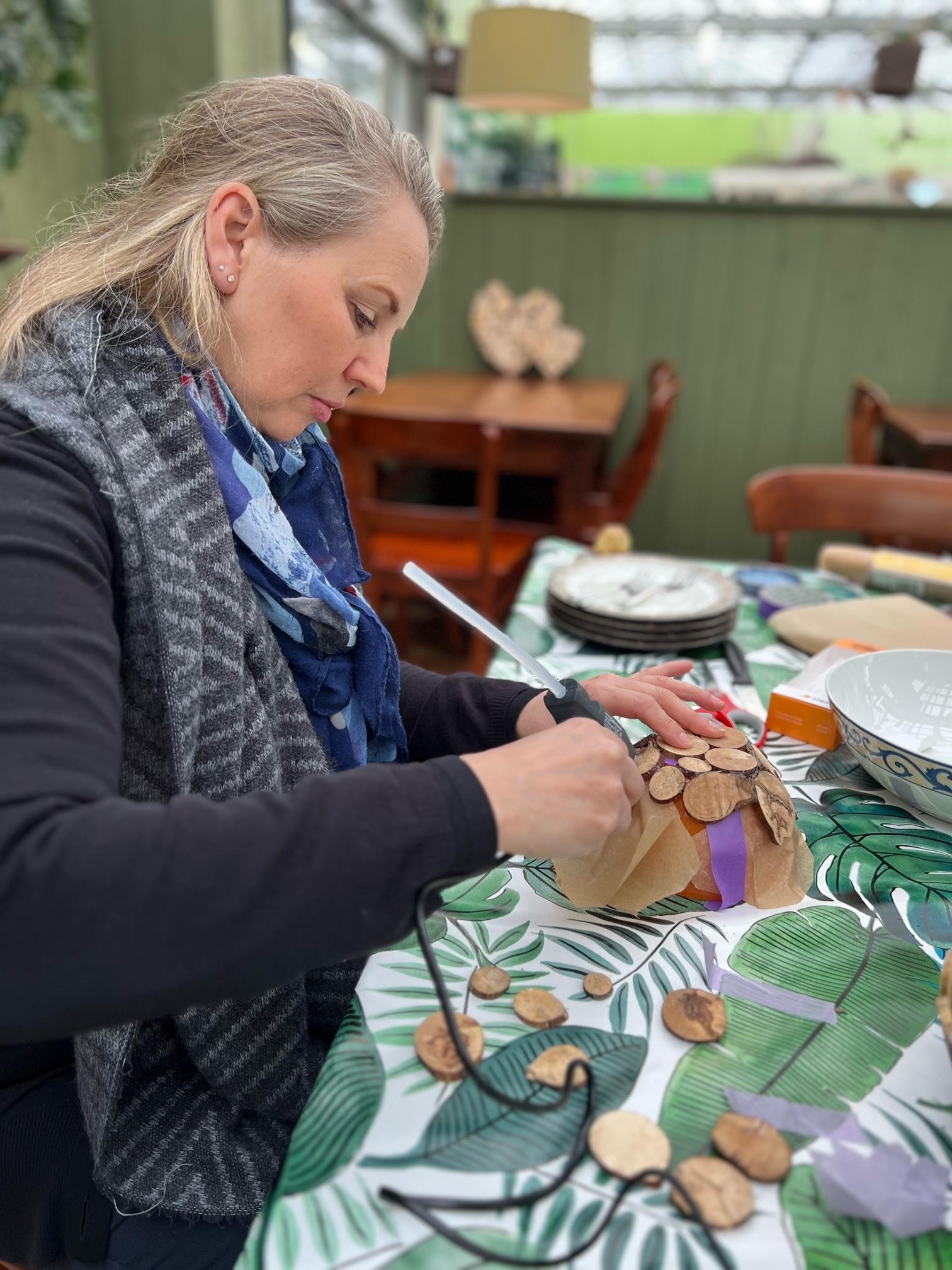Workshop werken met lijmpistool — foto 1