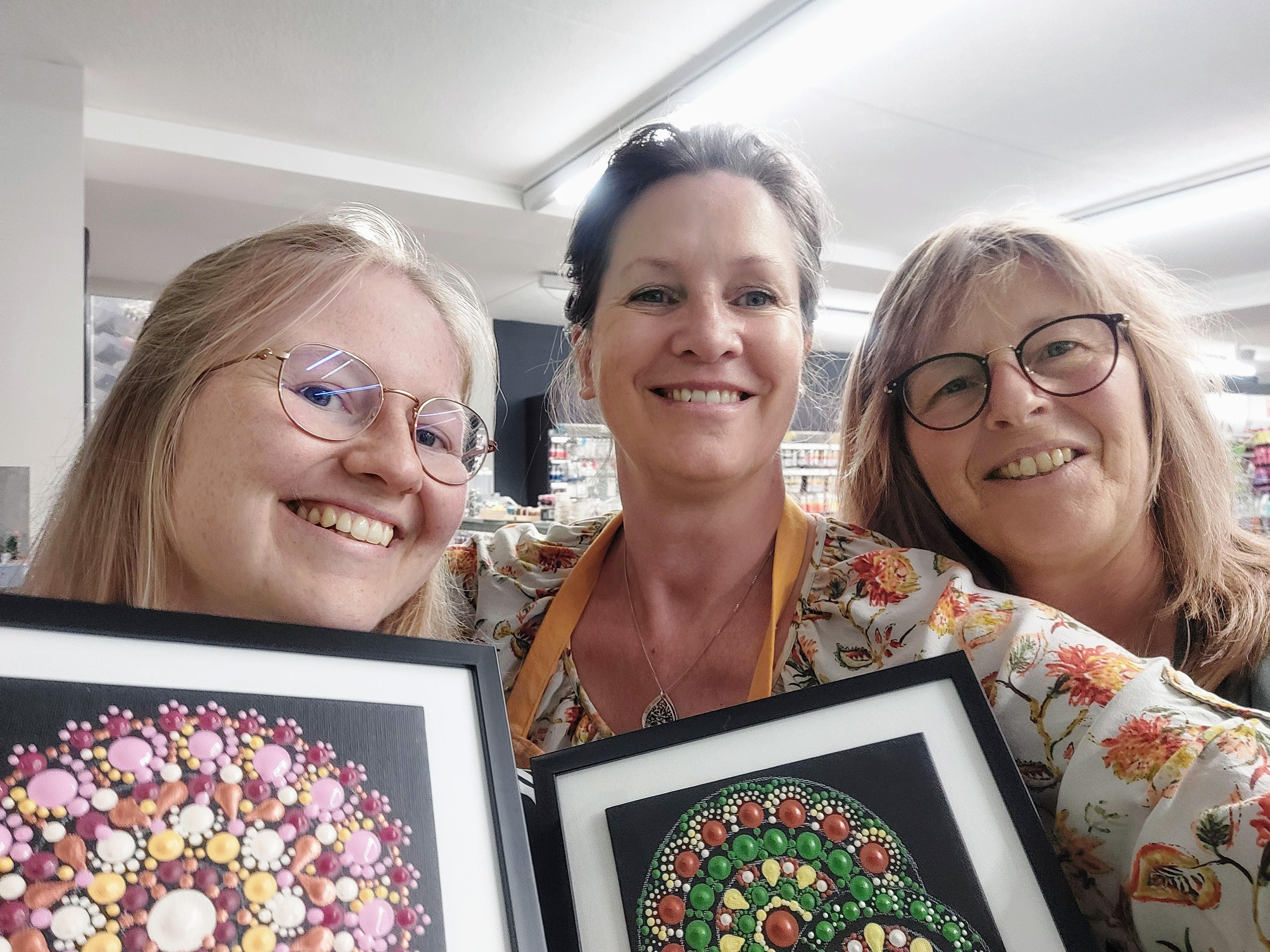 Dotpaint workshop Mandala op canvas — foto 5