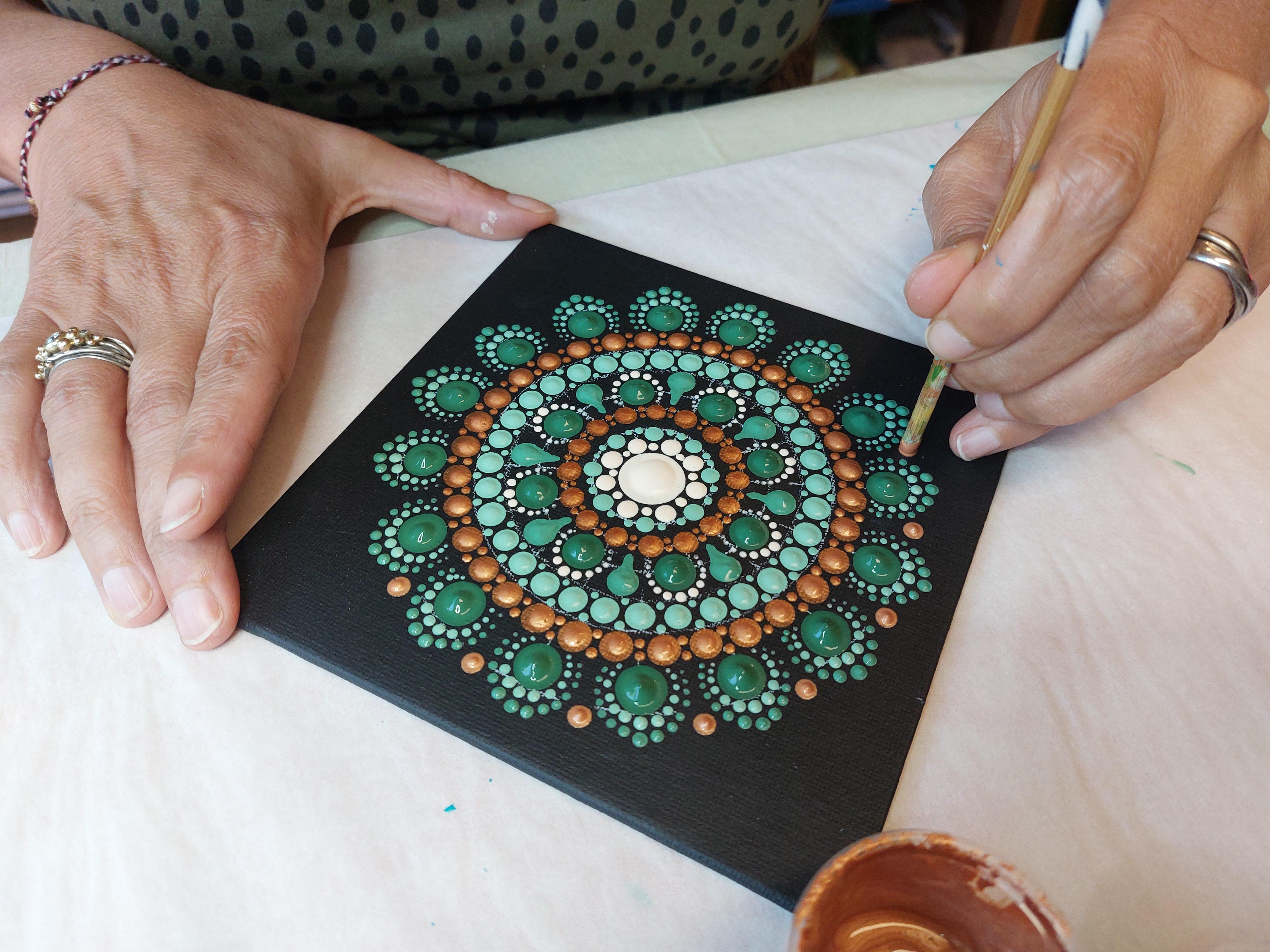 Dotpaint workshop Mandala op canvas — foto 6