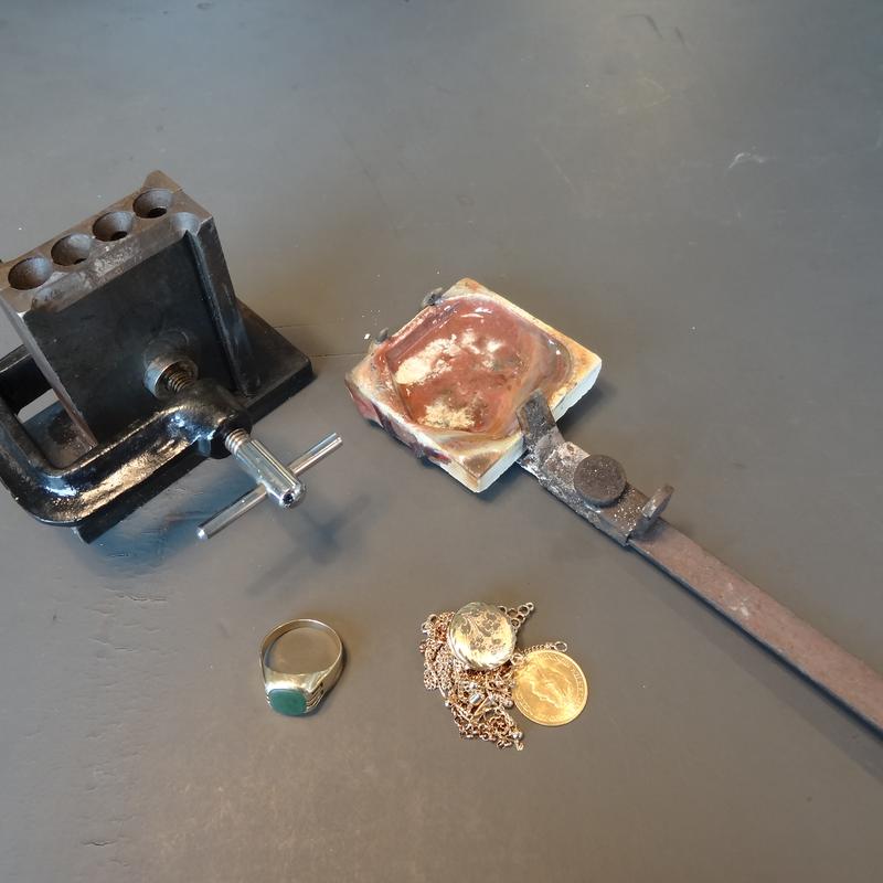 oud-goud omsmelten — foto 2