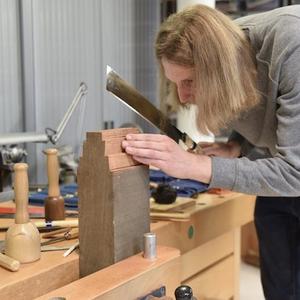 Atelier aan de gracht amsterdam: houtsnijden